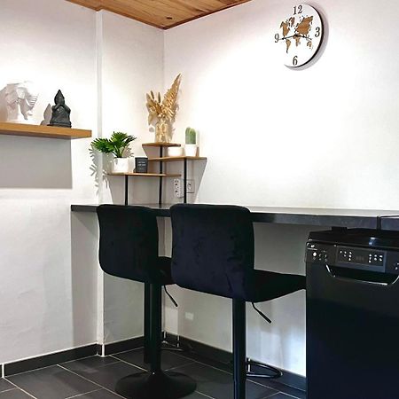 L'Oranger - Magnifique Studio Independant Sur Mougins Avec Jacuzzi Prive - Parking - Climatisation מראה חיצוני תמונה