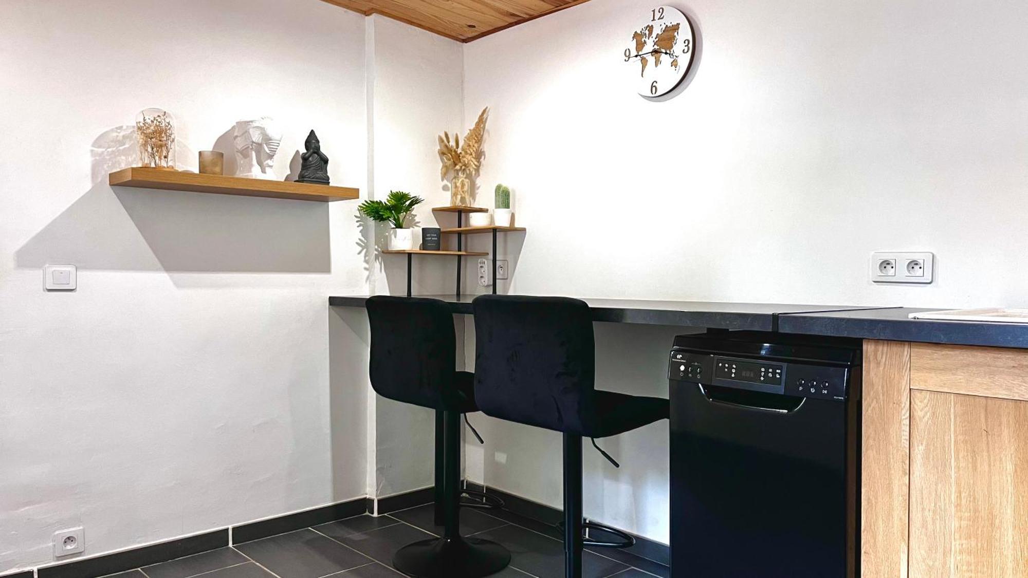 L'Oranger - Magnifique Studio Independant Sur Mougins Avec Jacuzzi Prive - Parking - Climatisation מראה חיצוני תמונה